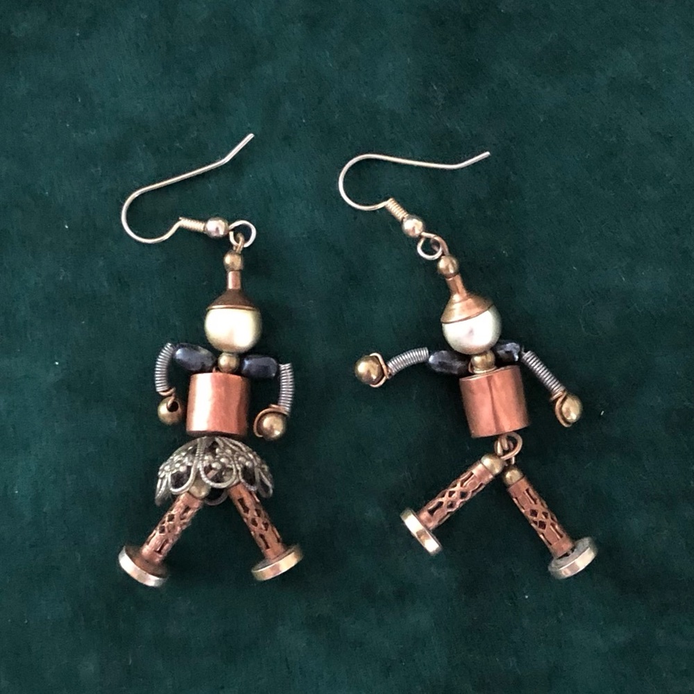 Fun people earrings